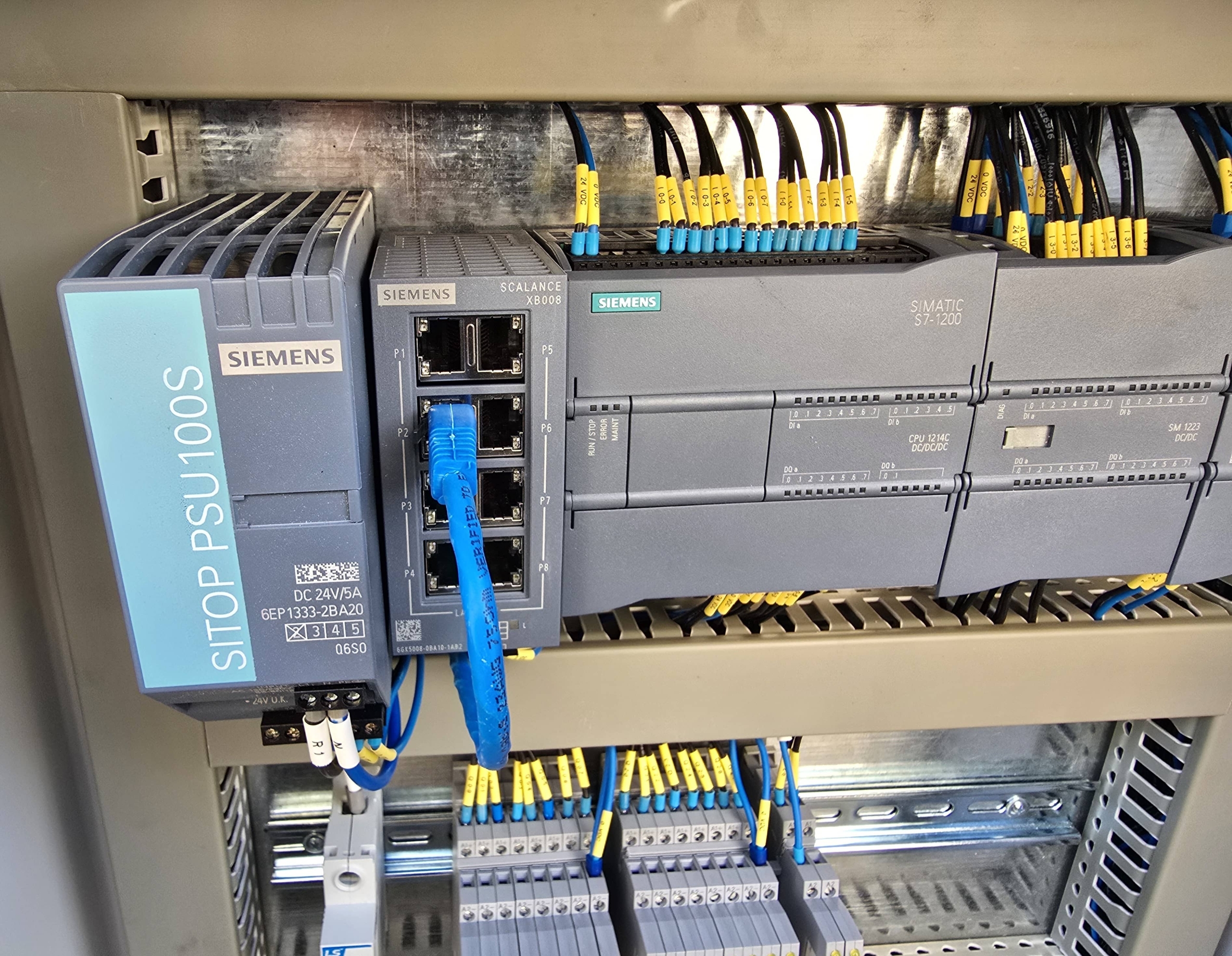 تابلو کنترل مبتنی بر Siemens